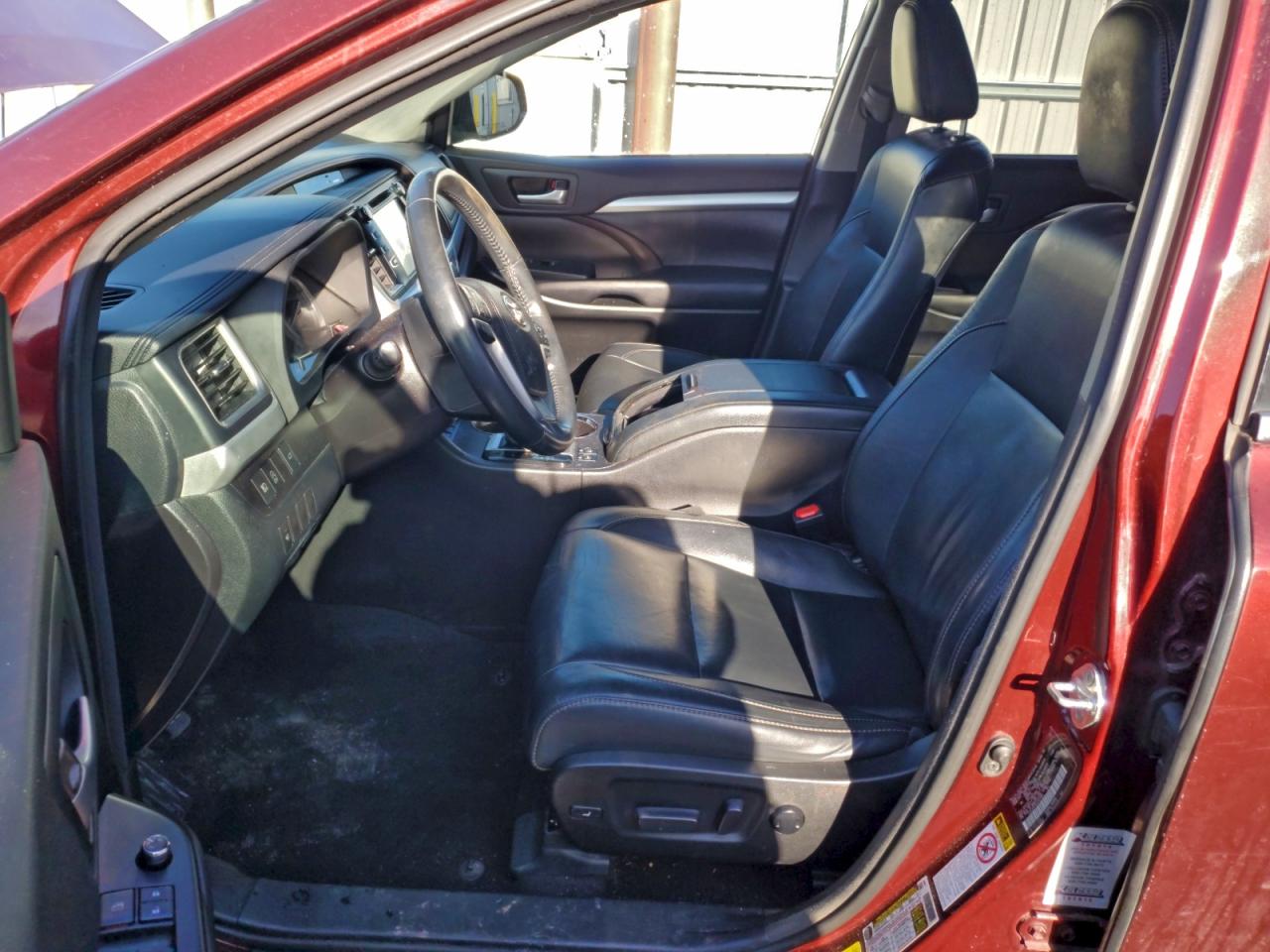 2018 Toyota Highlander Se VIN: 5TDJZRFH9JS487905 Lot: 93302865