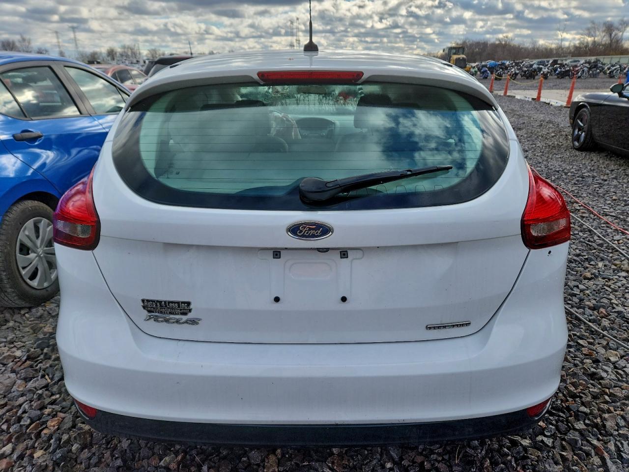 2016 Ford Focus Se VIN: 1FADP3K29GL213511 Lot: 94357295