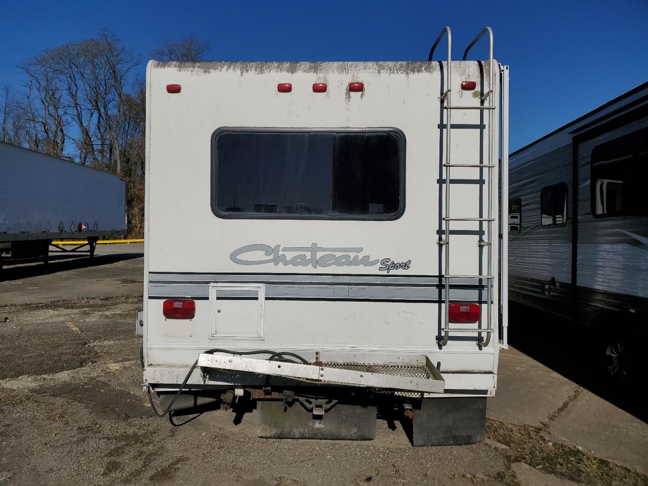 1997 Ford Econoline E450 Super Duty Cutaway Van Rv VIN: 1FDLE40SXVHC09077 Lot: 91584925