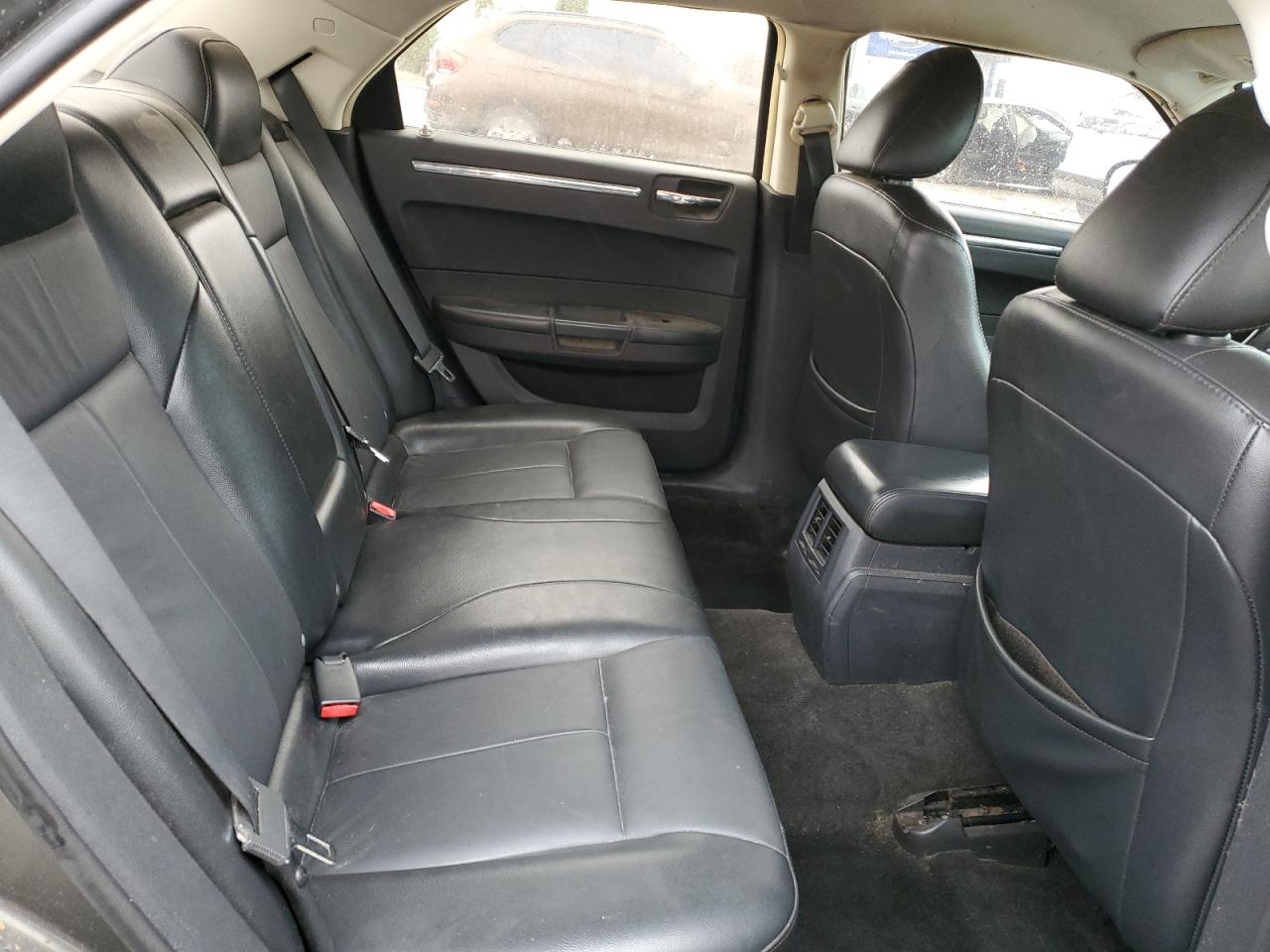 2010 Chrysler 300 Touring VIN: 2C3CA5CVXAH155090 Lot: 93349205