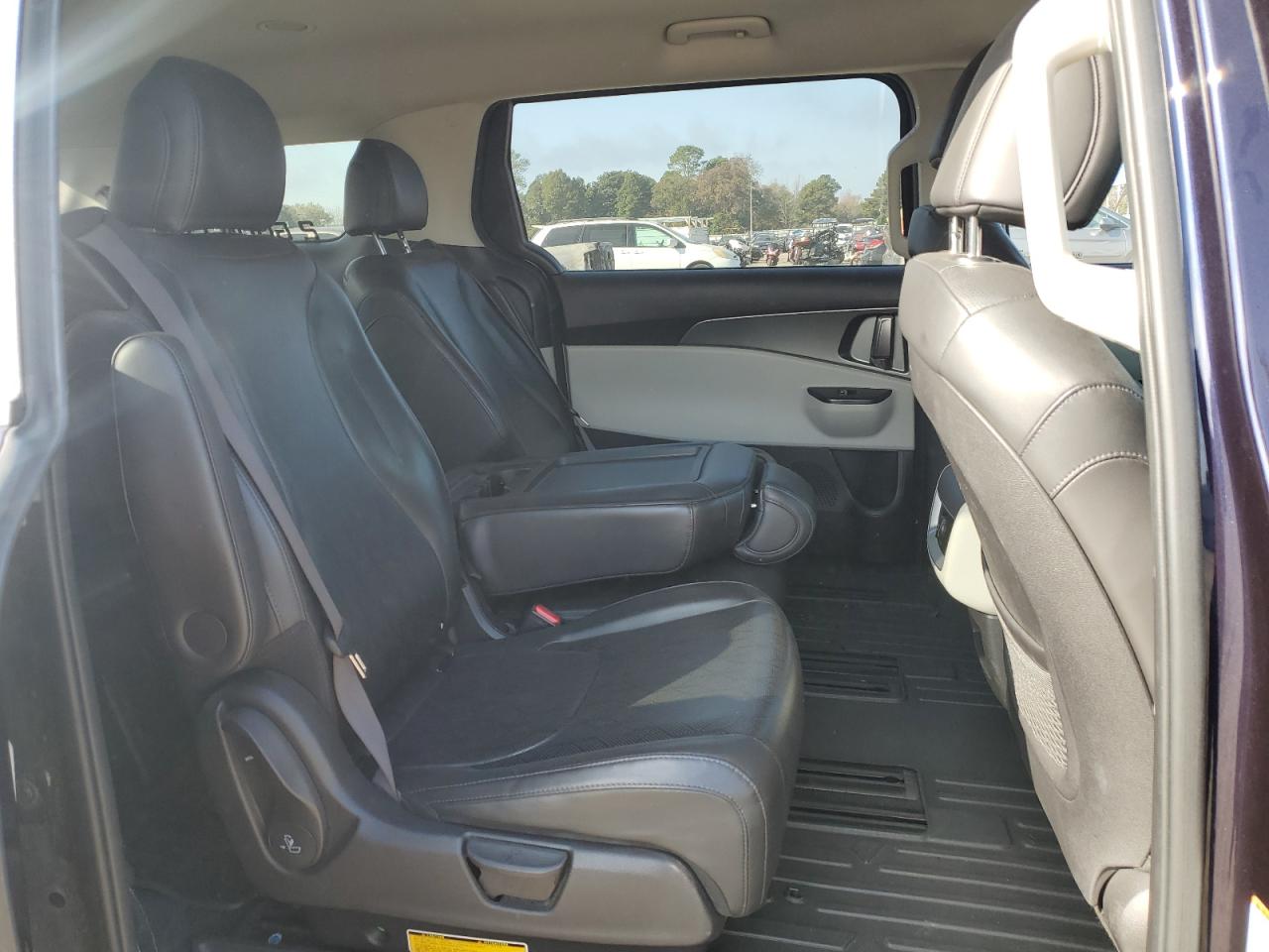 2022 Kia Carnival Lx VIN: KNDNB4H32N6132512 Lot: 93057645