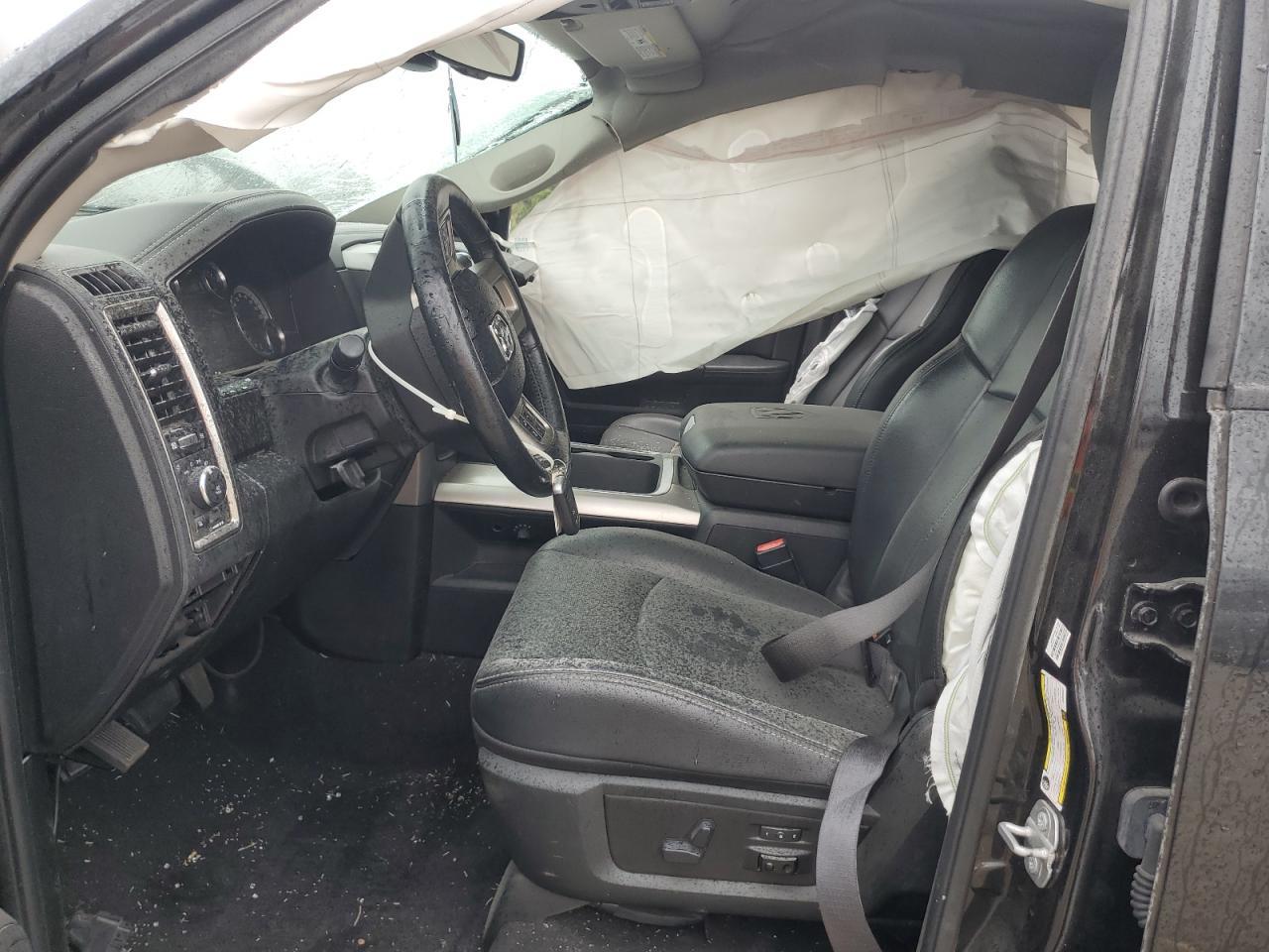 2018 Ram 2500 Laramie VIN: 3C6UR5FL3JG323047 Lot: 93941665