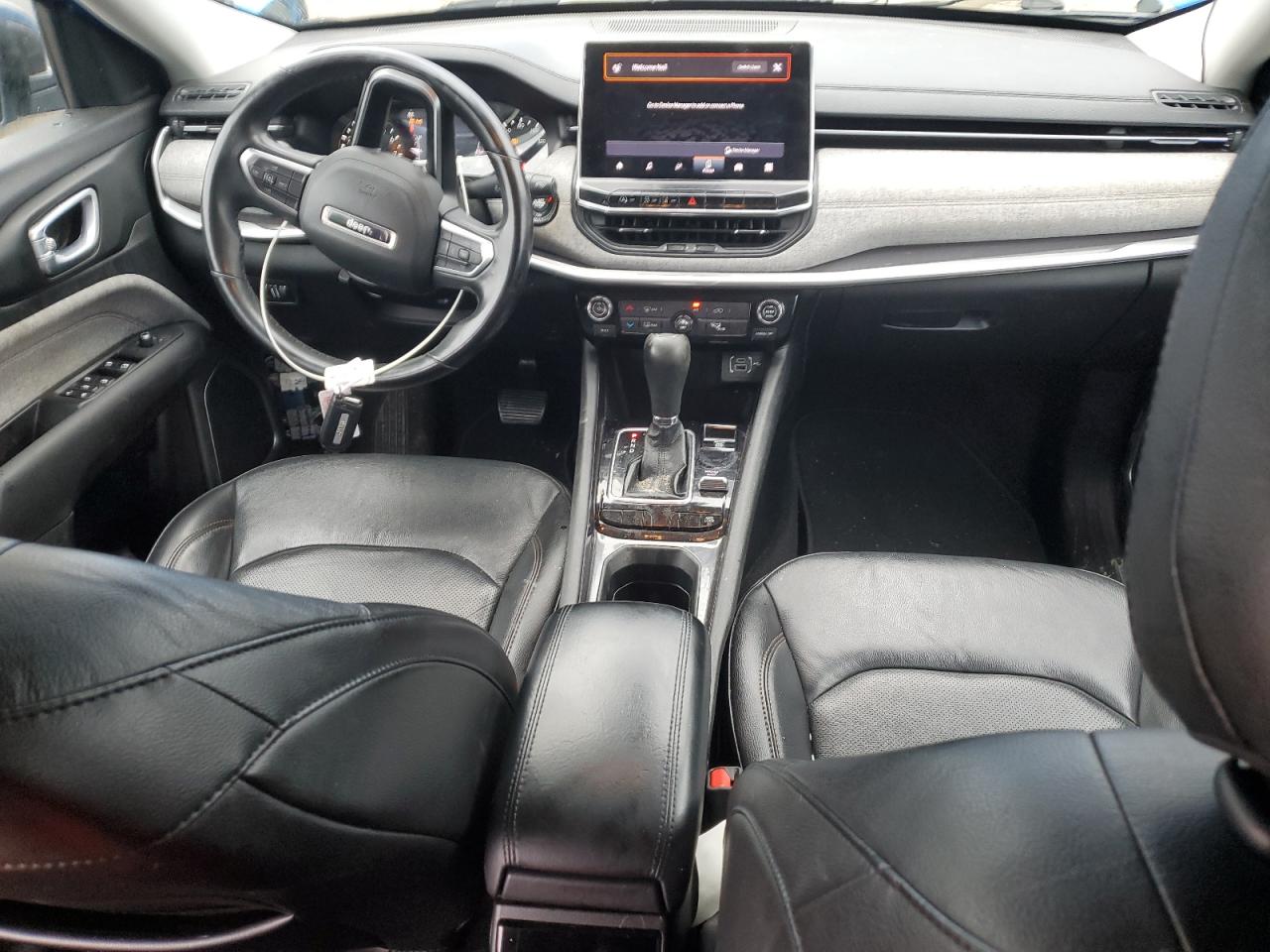 2022 Jeep Compass Latitude Lux VIN: 3C4NJDFB9NT118285 Lot: 93132015