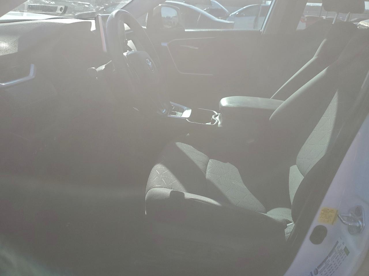 2020 Toyota Rav4 Xle VIN: 2T3P1RFV8LW131650 Lot: 94129495