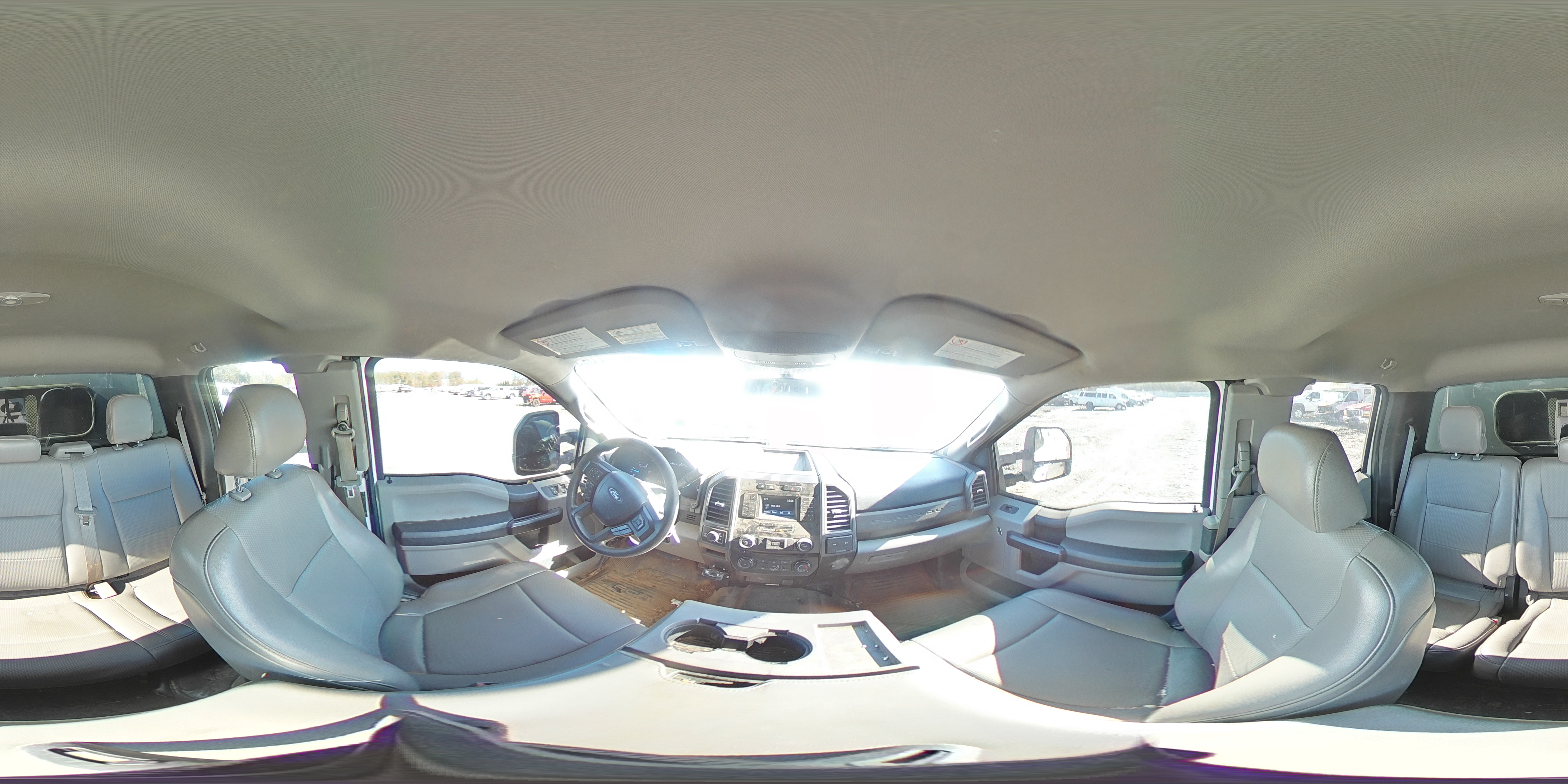 2018 Ford F250 Super Duty Utility / Service Truck VIN: 1FT7X2BT3JEC53931 Lot: 92362215