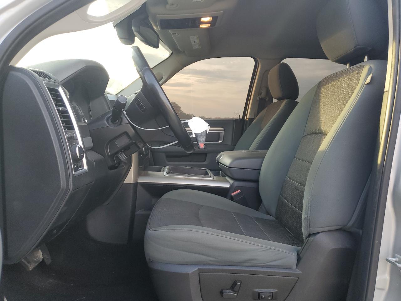 2015 Ram 1500 Slt VIN: 1C6RR6LT7FS675760 Lot: 92998915