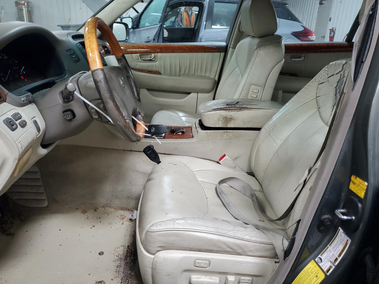 2005 Lexus Ls 430 VIN: JTHBN36F555023449 Lot: 80642075