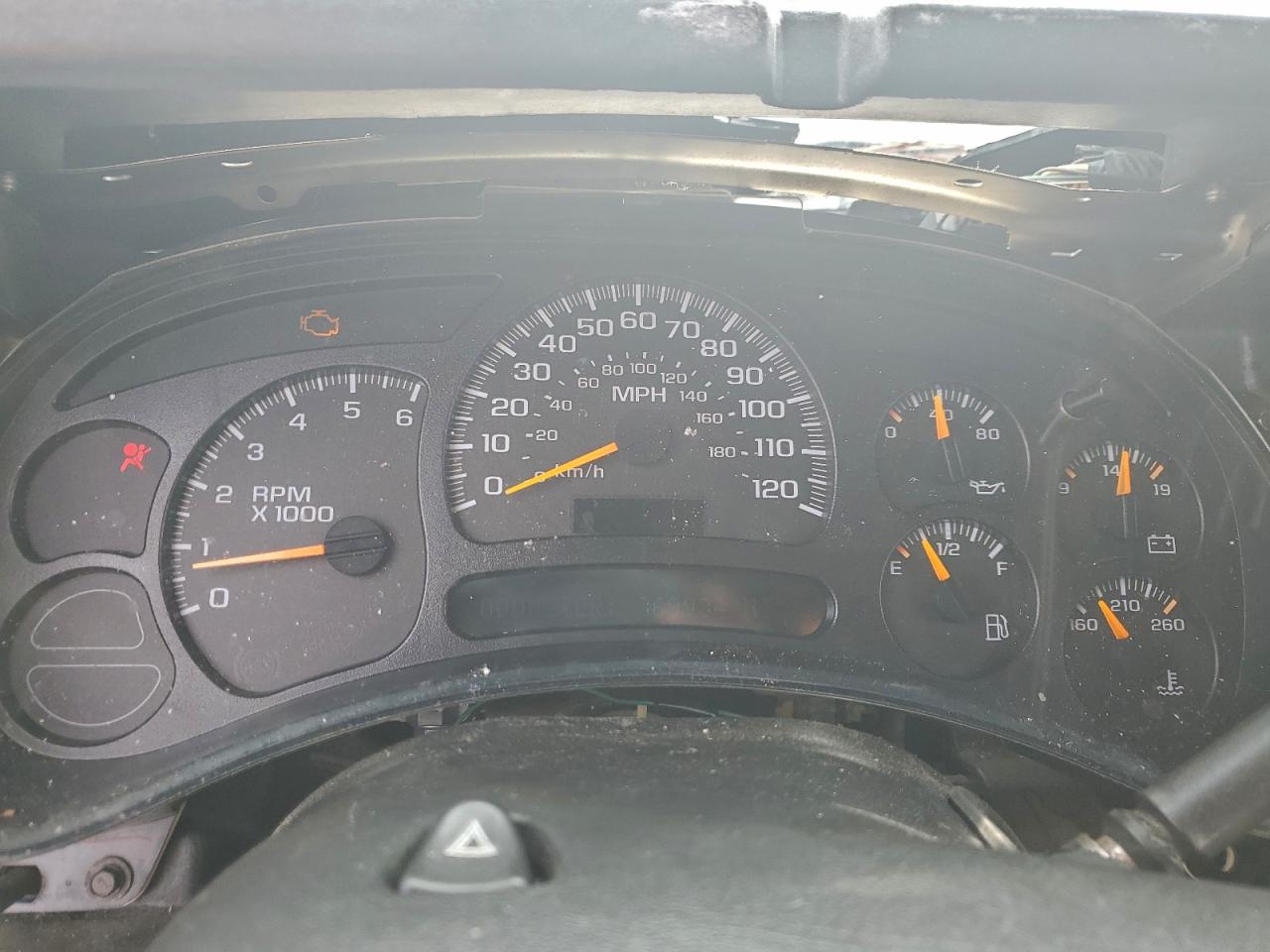 2003 Chevrolet Suburban K1500 VIN: 3GNFK16Z23G273903 Lot: 92955155