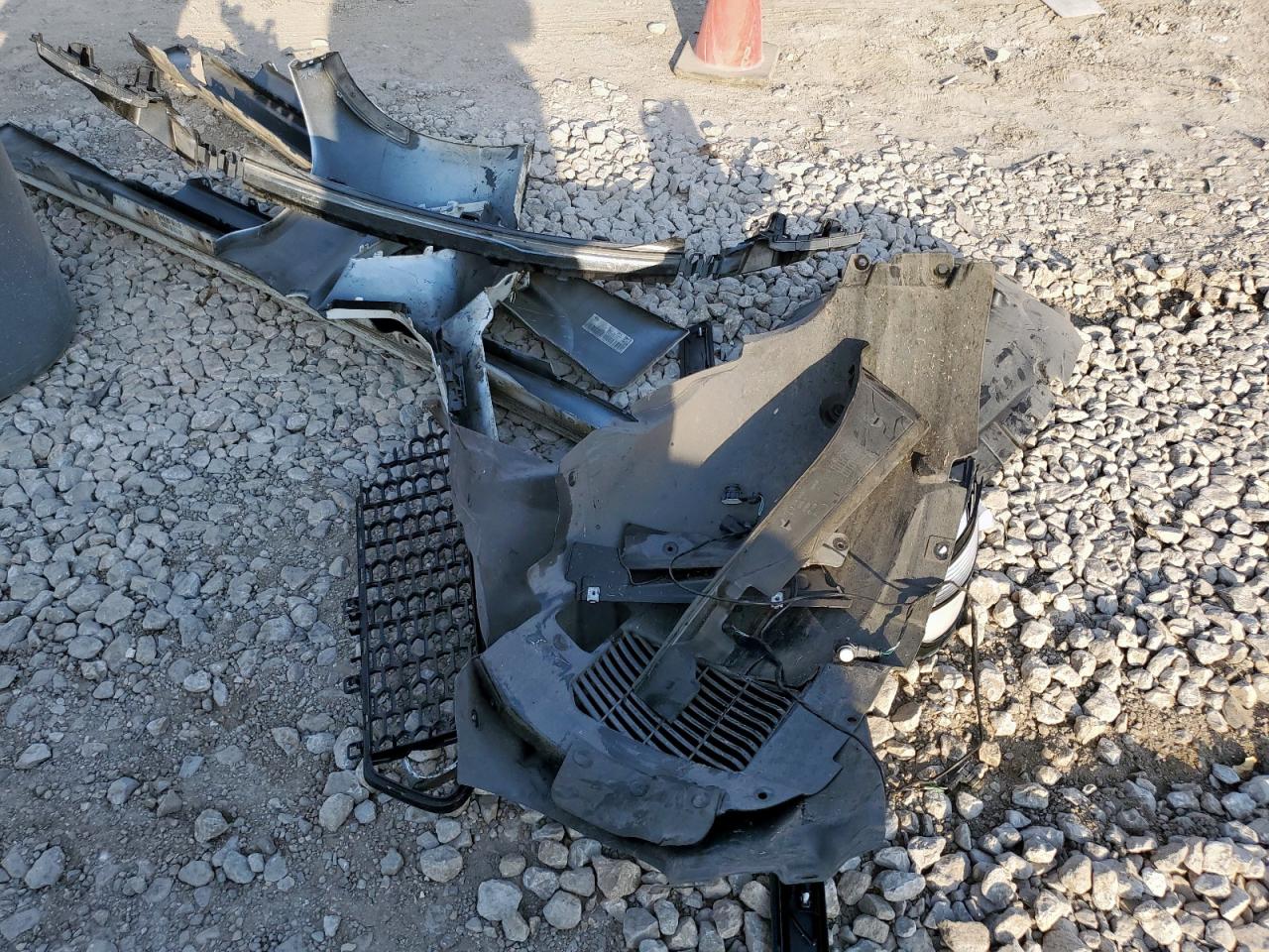 2020 BMW M2 Competition VIN: WBS2U7C00L7D83995 Lot: 93105875