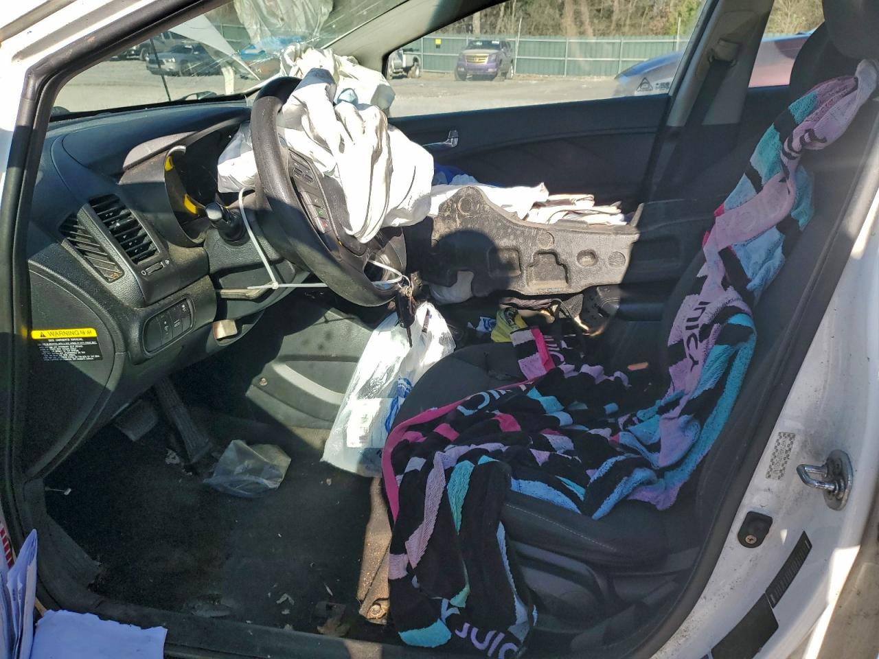 2015 Kia Forte Lx VIN: KNAFX4A61F5428149 Lot: 94179005