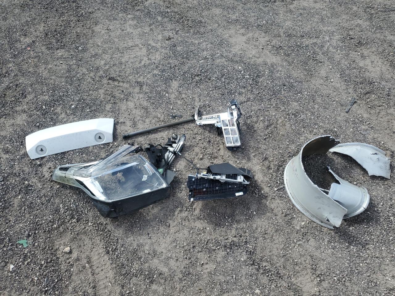 2017 Cadillac Escalade Platinum VIN: 1GYS3DKJ8HR358395 Lot: 91476905