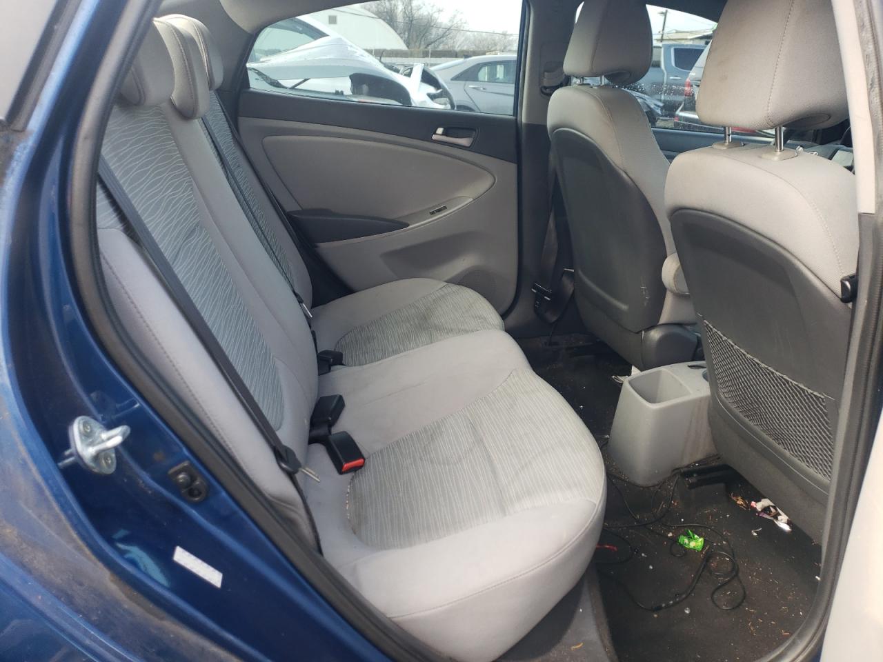 2015 Hyundai Accent Gls VIN: KMHCT4AE6FU927507 Lot: 92600045