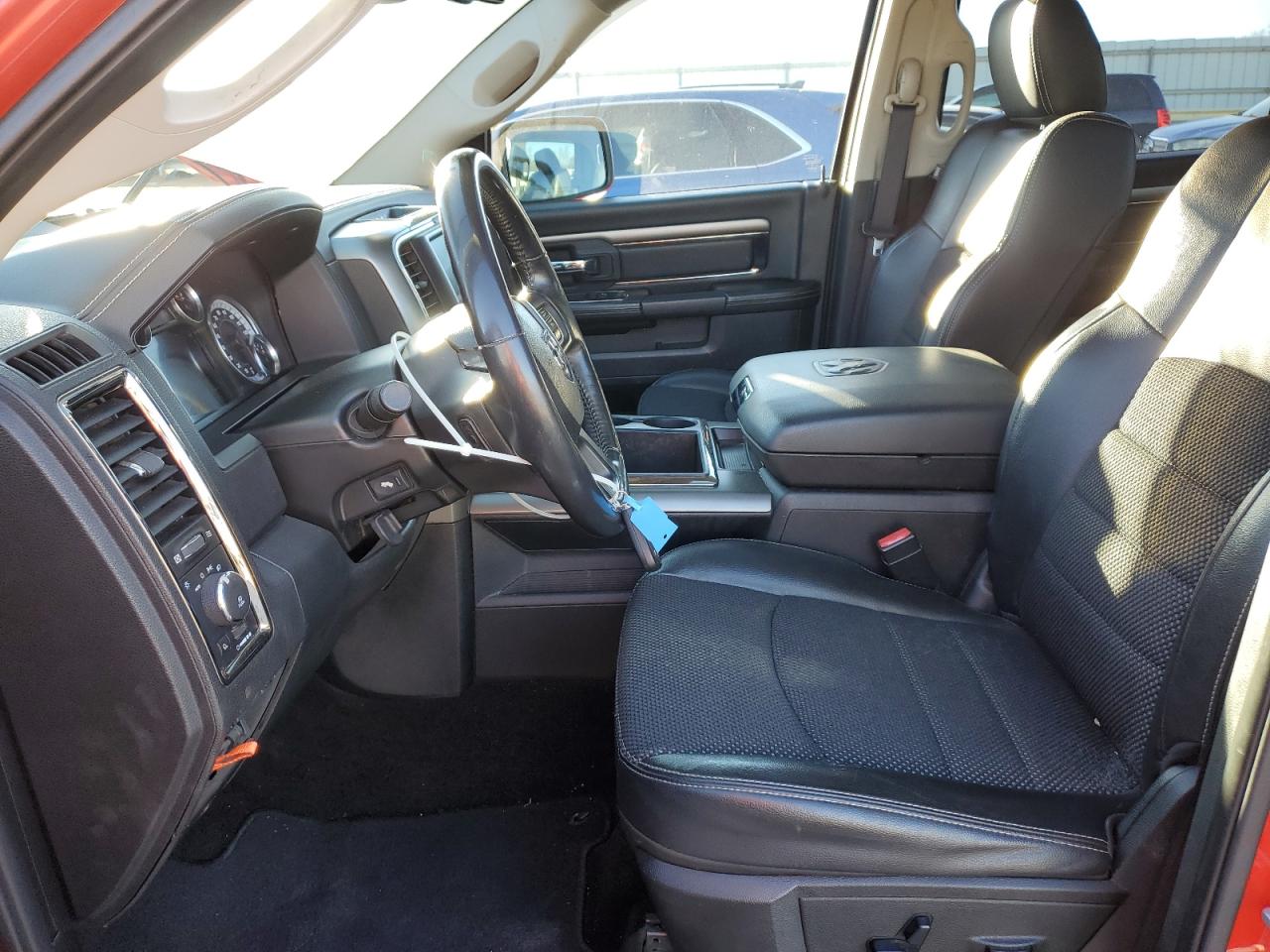 2015 Ram 1500 Sport VIN: 1C6RR7MT7FS627941 Lot: 92919555