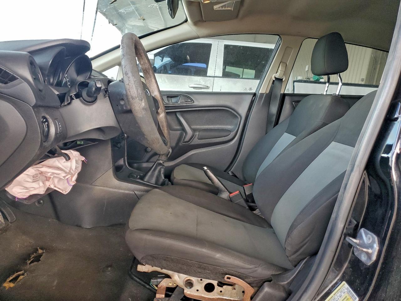 2017 Ford Fiesta S VIN: 3FADP4AJ2HM104564 Lot: 94260655