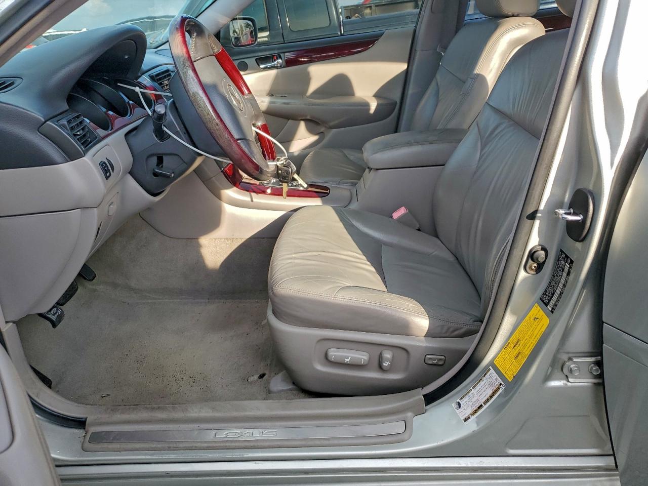 2004 Lexus Es 330 VIN: JTHBA30G145009768 Lot: 94295385