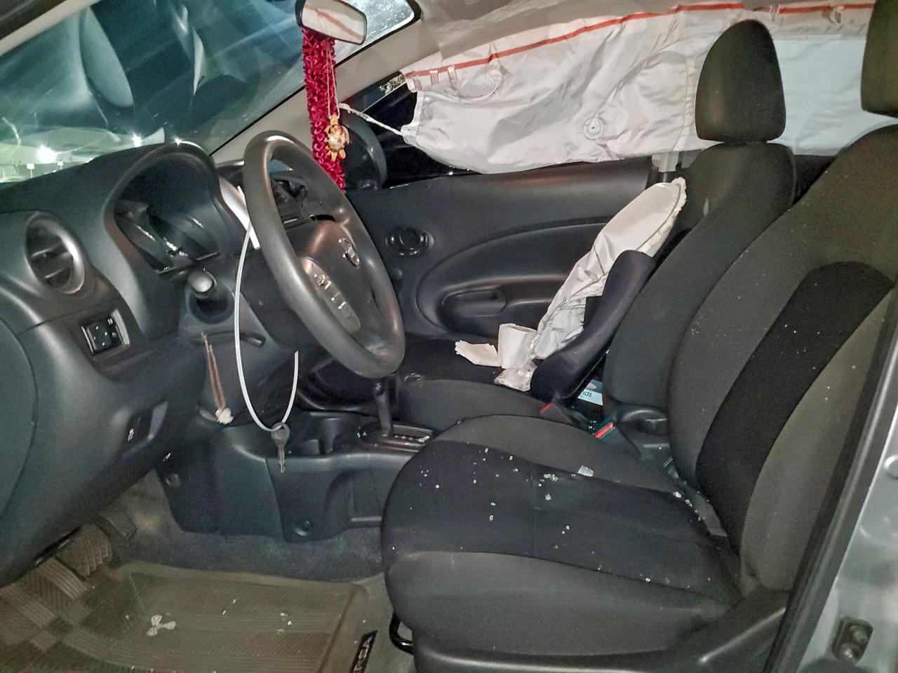 2015 Nissan Versa Note VIN: 395029 Lot: 85440585