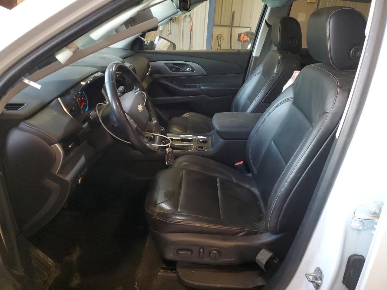 2018 Chevrolet Traverse Lt VIN: 1GNEVHKW6JJ153945 Lot: 92382295