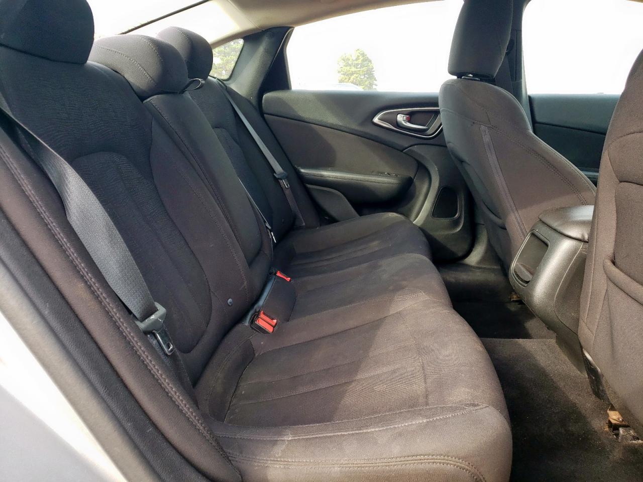 2015 Chrysler 200 Limited VIN: 1C3CCCAB0FN647861 Lot: 93503015