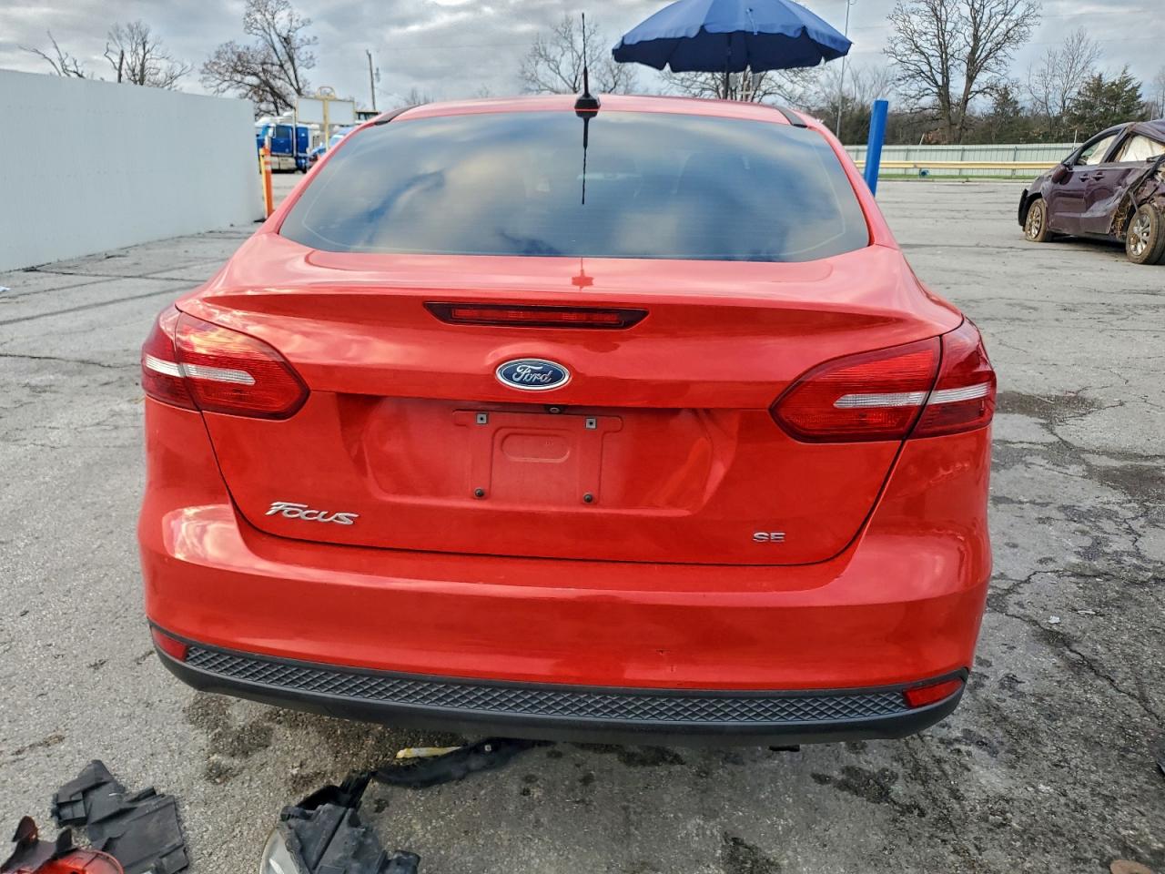 2017 Ford Focus Se VIN: 1FADP3F21HL315087 Lot: 94490305