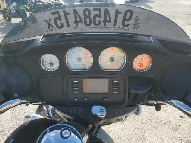 2019 HARLEY-DAVIDSON FLHX   