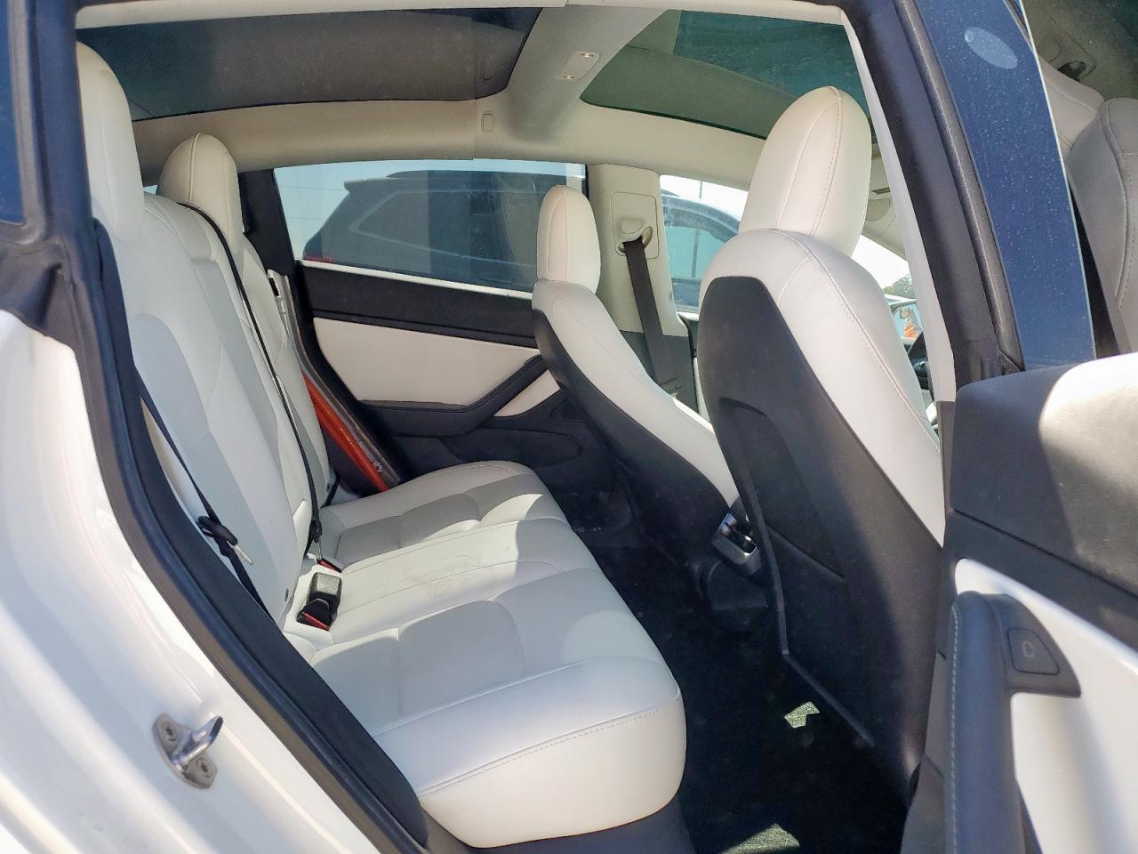 2021 Tesla Model 3 VIN: 5YJ3E1EB3MF936989 Lot: 90812185