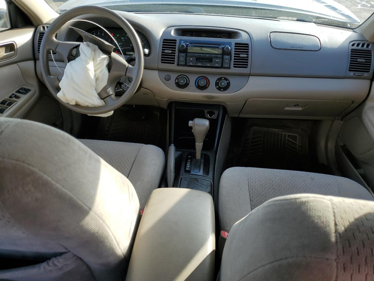 2004 Toyota Camry Le VIN: 4T1BE32K34U901500 Lot: 93432095