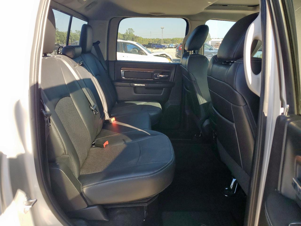 2016 Ram 1500 Laramie VIN: 1C6RR7NM2GS144687 Lot: 92013465