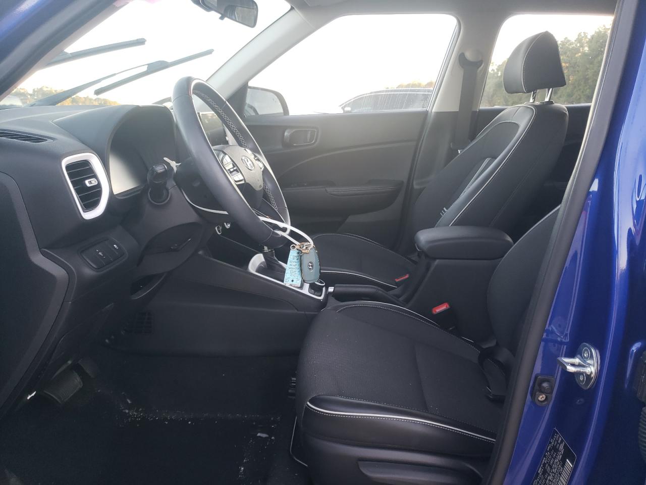 2023 Hyundai Venue Sel VIN: KMHRC8A35PU220612 Lot: 91318665