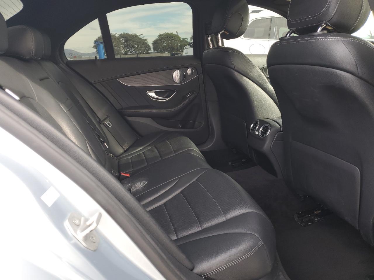 2016 Mercedes-Benz C 300 VIN: 55SWF4JB9GU131549 Lot: 93299635