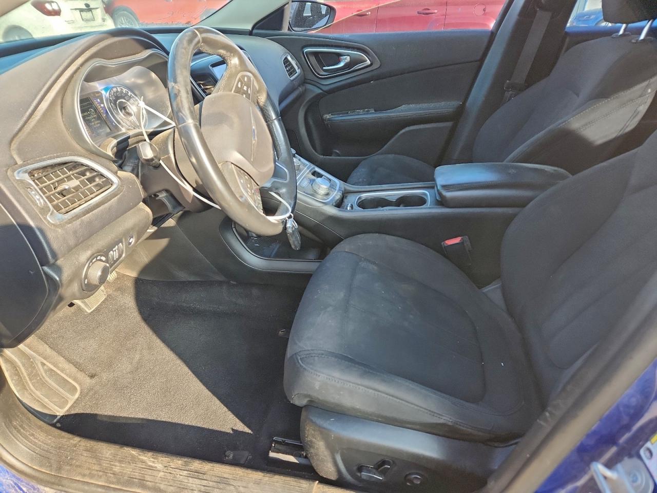 2016 Chrysler 200 Limited VIN: 1C3CCCAB6GN143235 Lot: 93754695