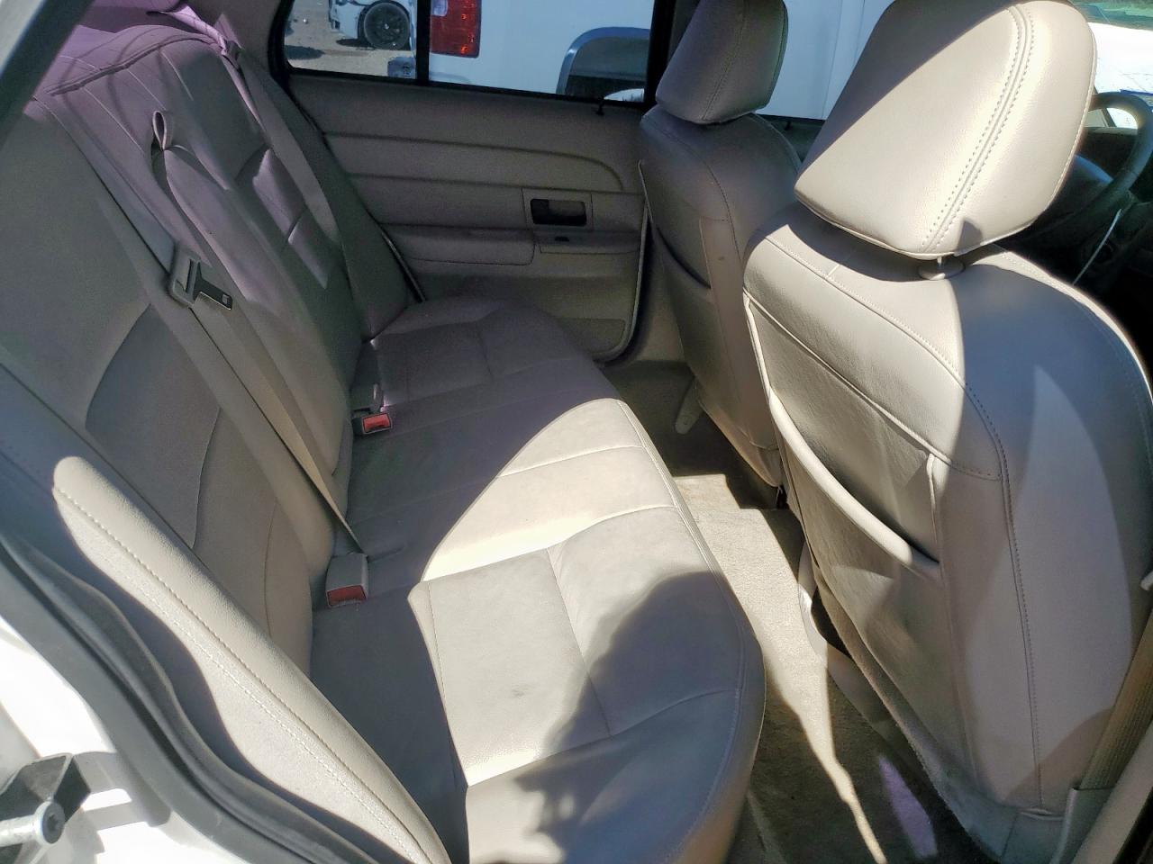 2006 Ford Crown Victoria Lx VIN: 2FAFP74W46X103225 Lot: 91588355