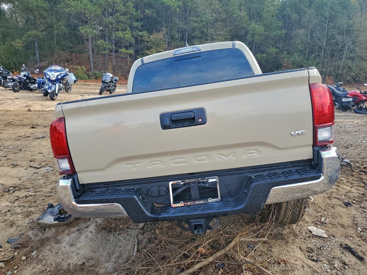 2018 Toyota Tacoma Double Cab VIN: 3TMCZ5AN2JM164682 Lot: 94576325