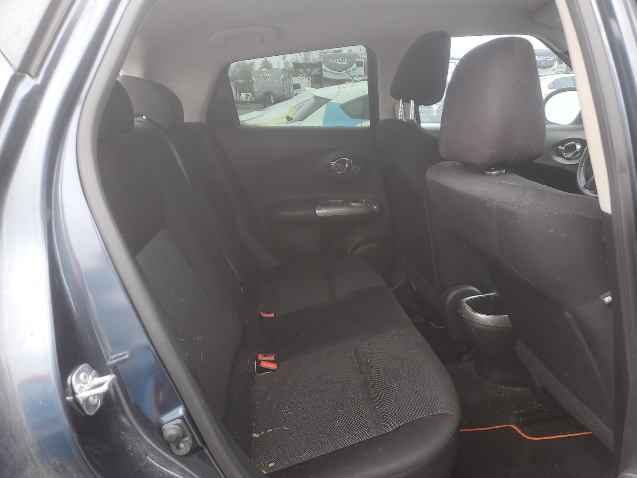 2014 Nissan Juke S VIN: JN8AF5MV4ET483508 Lot: 93153185