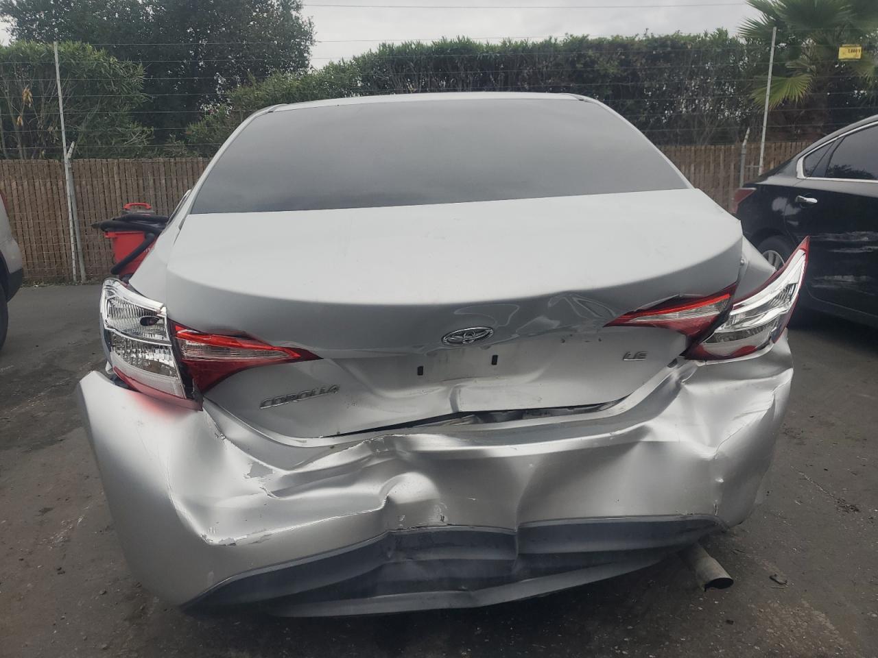 2015 Toyota Corolla L VIN: 2T1BURHE5FC261995 Lot: 92755045