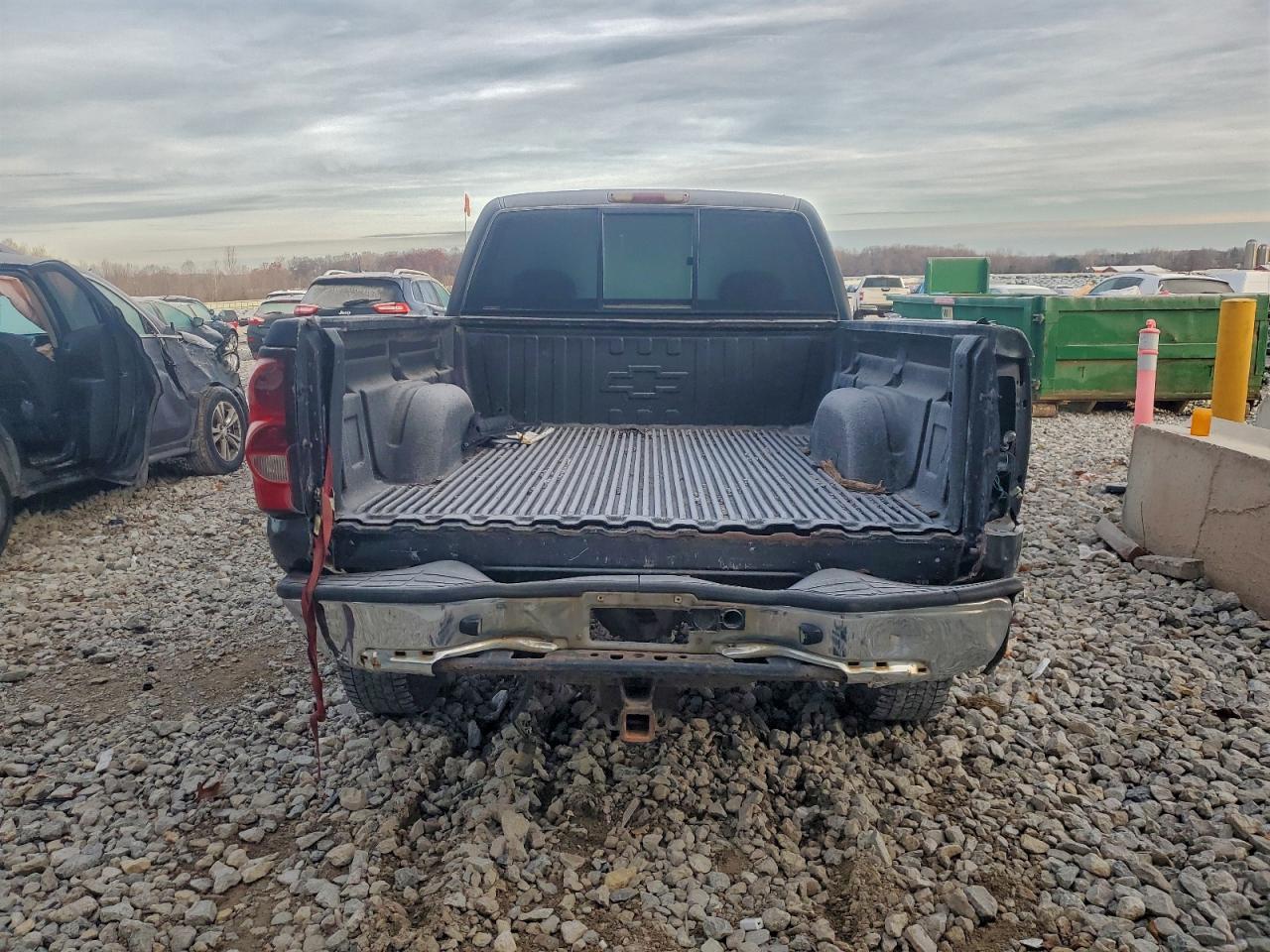 2003 Chevrolet Silverado K1500 VIN: 1GCEK19T23E132851 Lot: 93889375