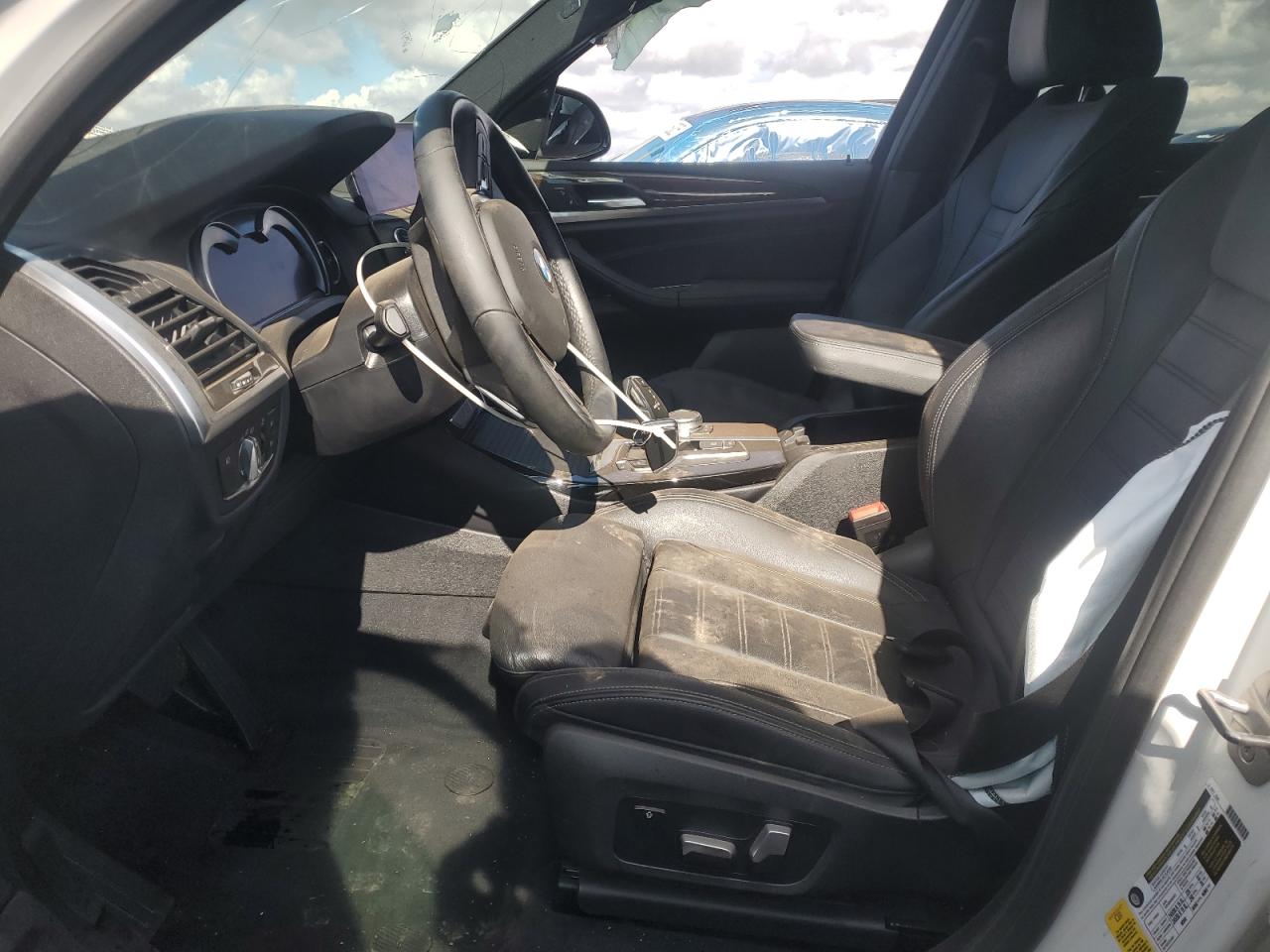 Фото: 5UXTR7C54KLR46038