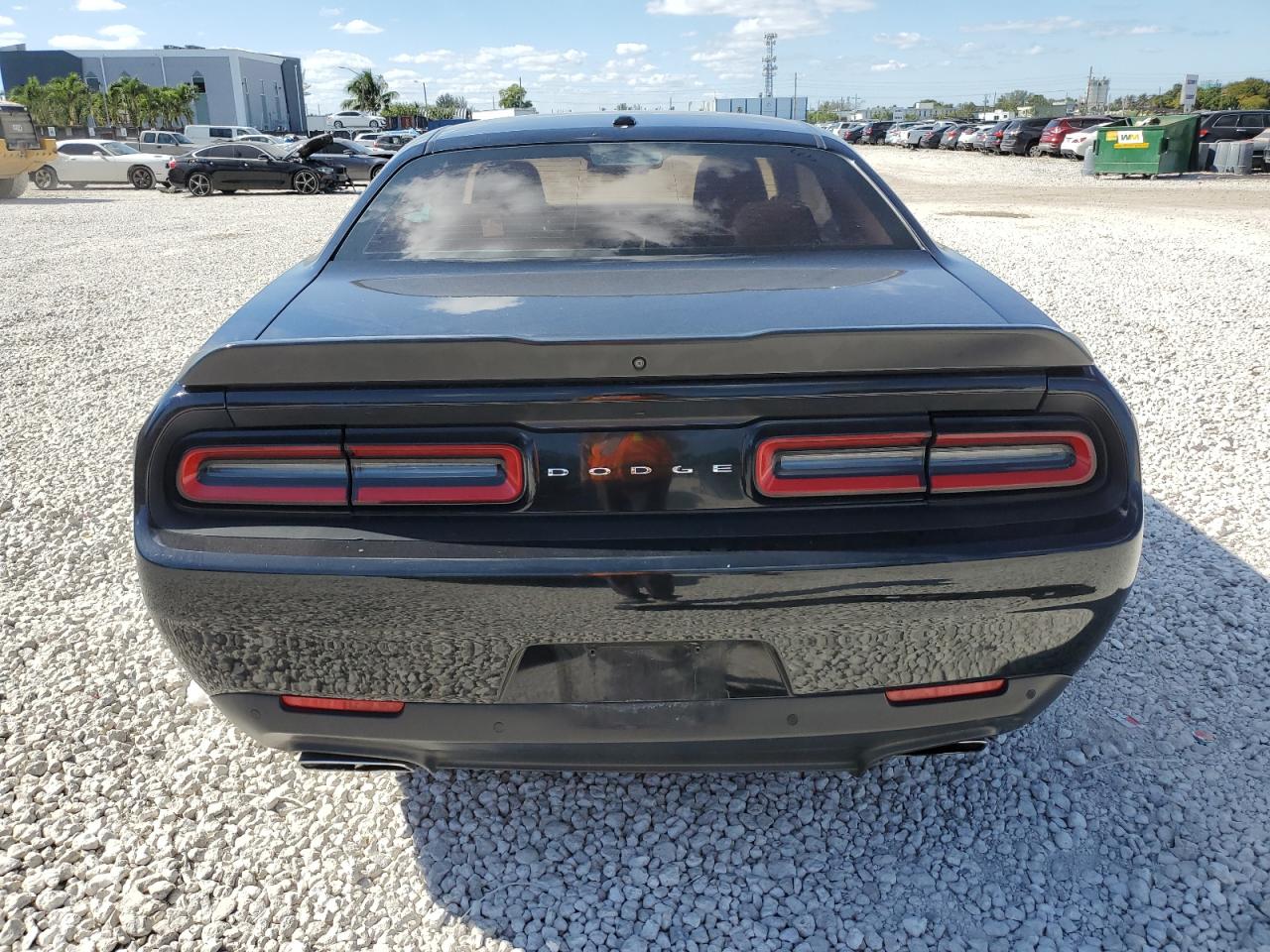 2019 Dodge Challenger R/T VIN: 2C3CDZBT2KH677065 Lot: 93132295