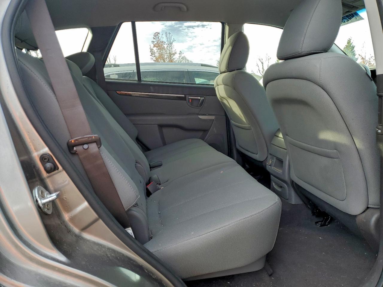 2012 Hyundai Santa Fe Gls VIN: 5XYZGDAG3CG120086 Lot: 94299405