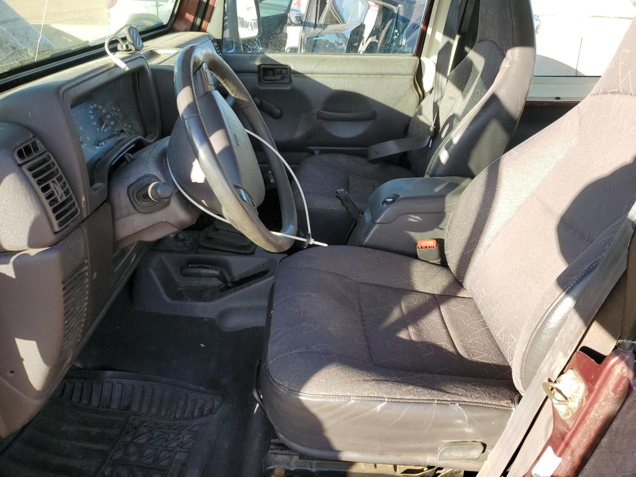 2001 Jeep Wrangler / Tj Se VIN: 1J4FA29P41P306267 Lot: 91382645