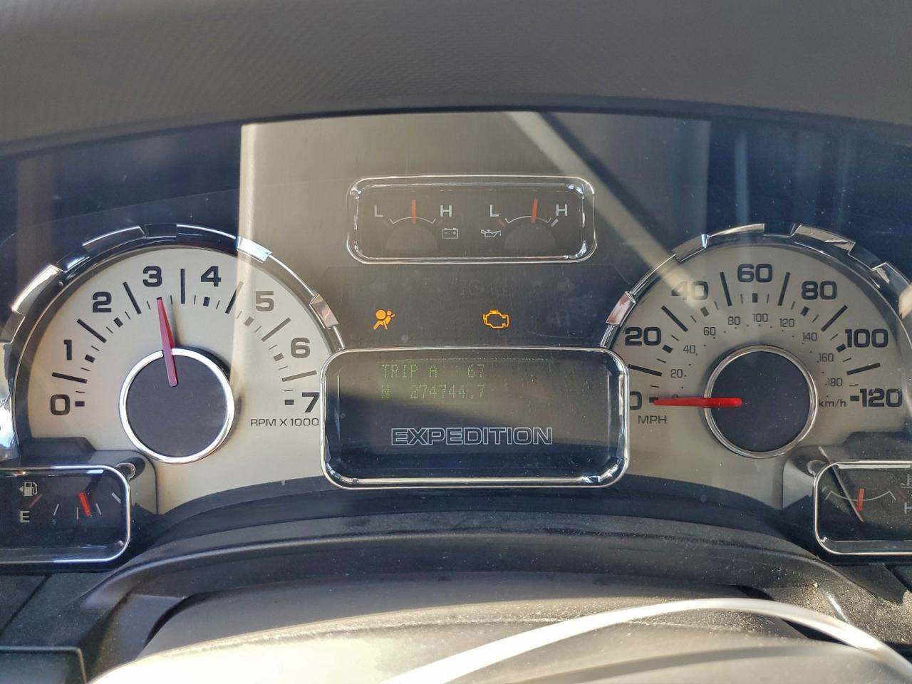 2010 Ford Expedition Limited VIN: 1FMJU1K56AEA88530 Lot: 93784255