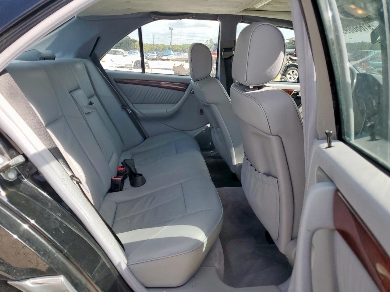 2000 Mercedes-Benz C 230 VIN: WDBHA24G1YA796345 Lot: 91660095