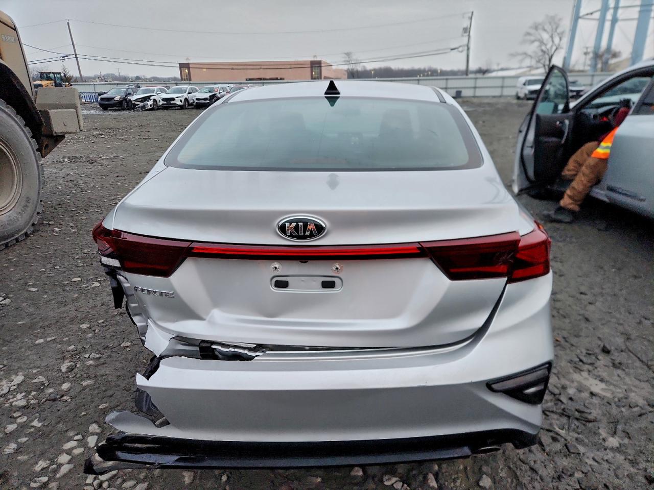 2019 Kia Forte Fe VIN: 3KPF24AD9KE102467 Lot: 94239745