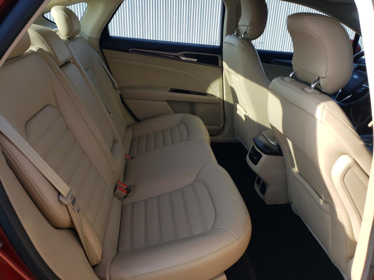 2014 Ford Fusion Se VIN: 3FA6P0H9XER115730 Lot: 92892745