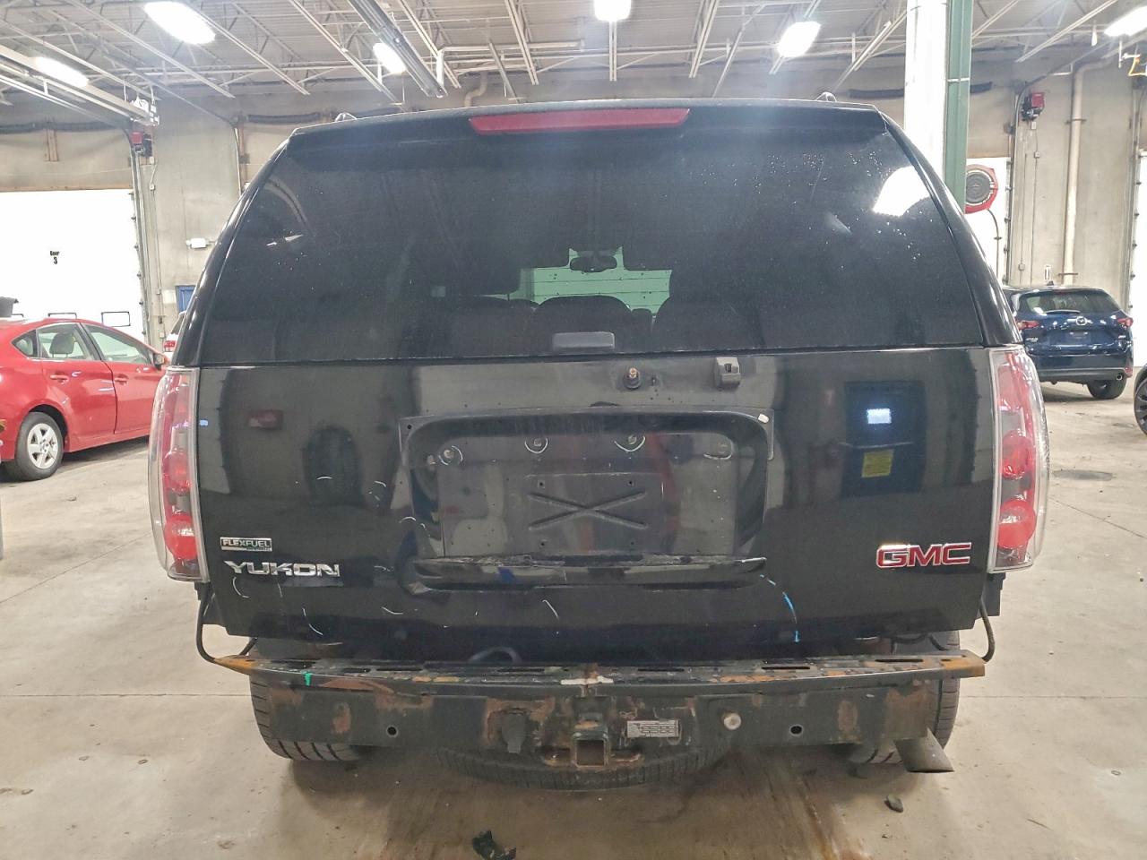 2010 GMC Yukon Denali VIN: 1GKUKEEF7AR189186 Lot: 94143645