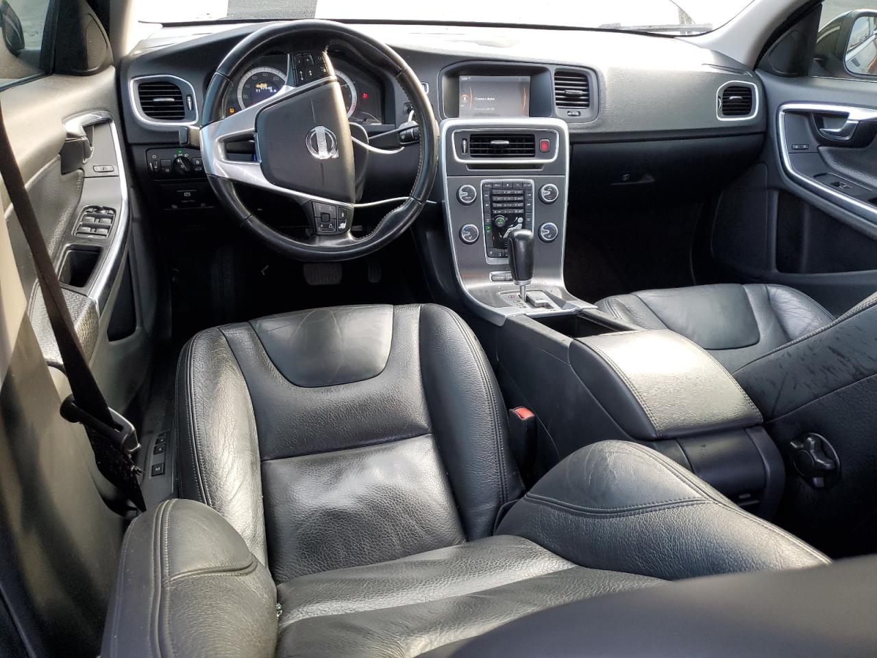 2011 Volvo S60 T6 VIN: YV1902FH4B2010712 Lot: 92352585