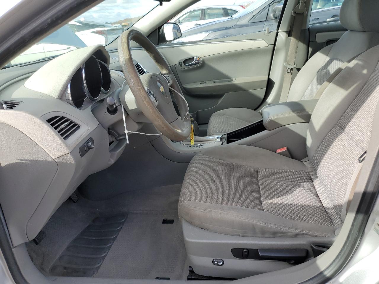 2010 Chevrolet Malibu Ls VIN: 1G1ZB5EB8AF170123 Lot: 92481955