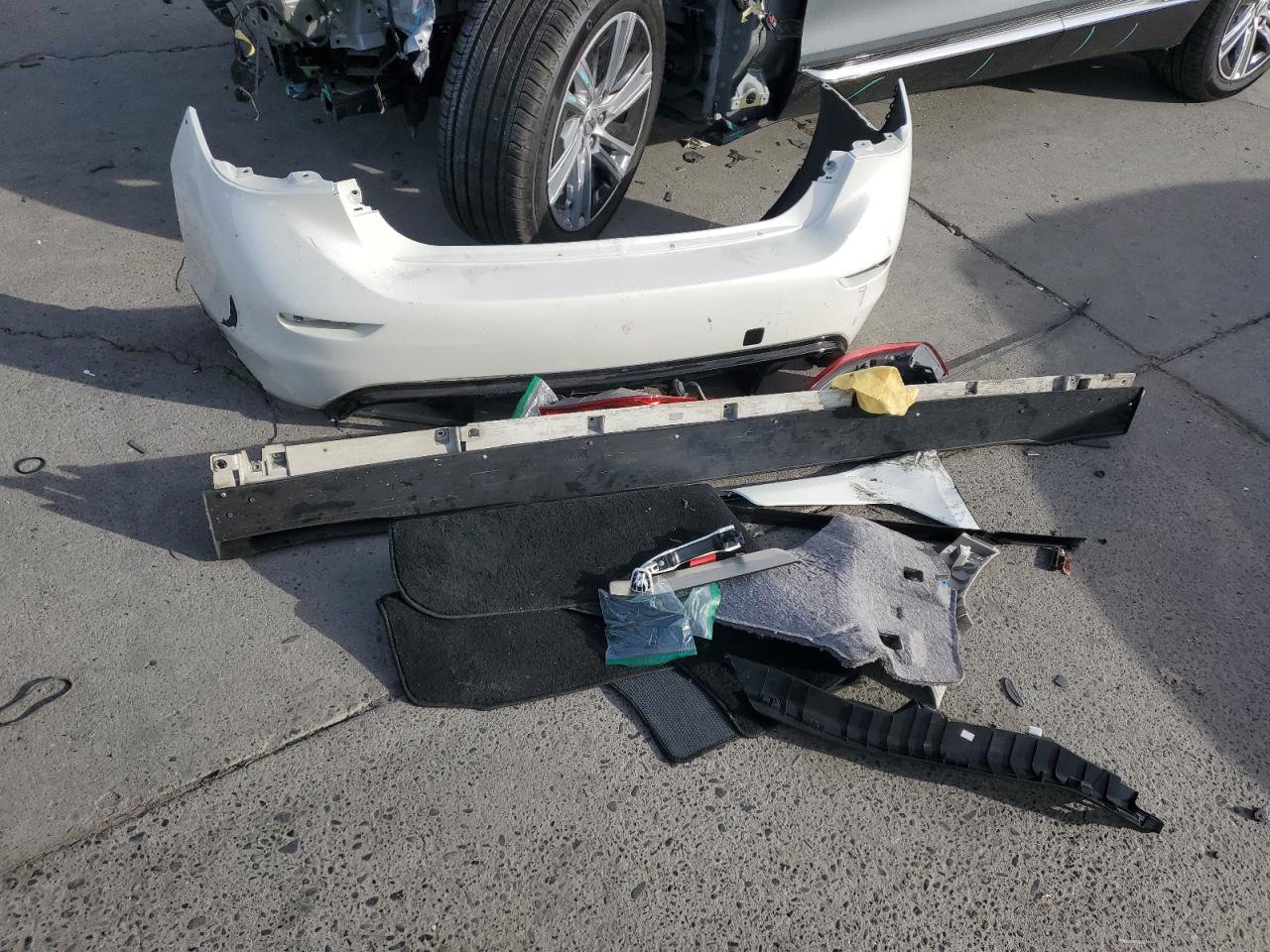 2017 Infiniti Q50 Premium VIN: JN1EV7AP3HM730522 Lot: 90934385