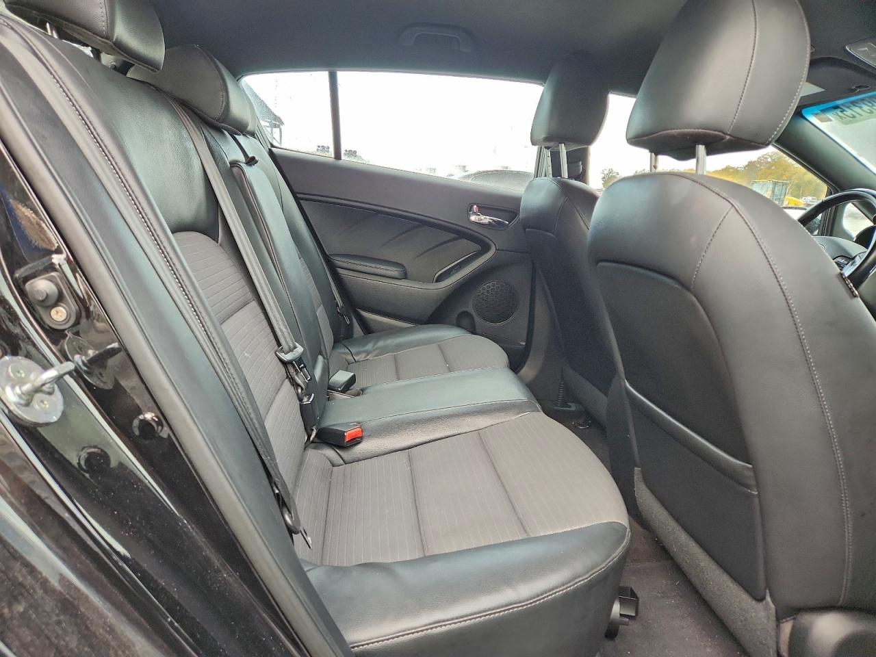 2016 Kia Forte Sx VIN: KNAFZ5A30G5498541 Lot: 93499315