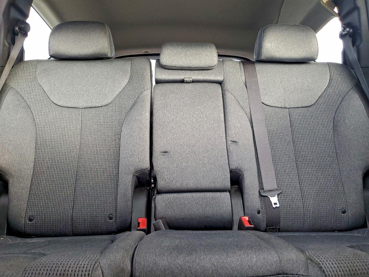 2020 Hyundai Santa Fe Se VIN: 5NMS23AD6LH136966 Lot: 93777975