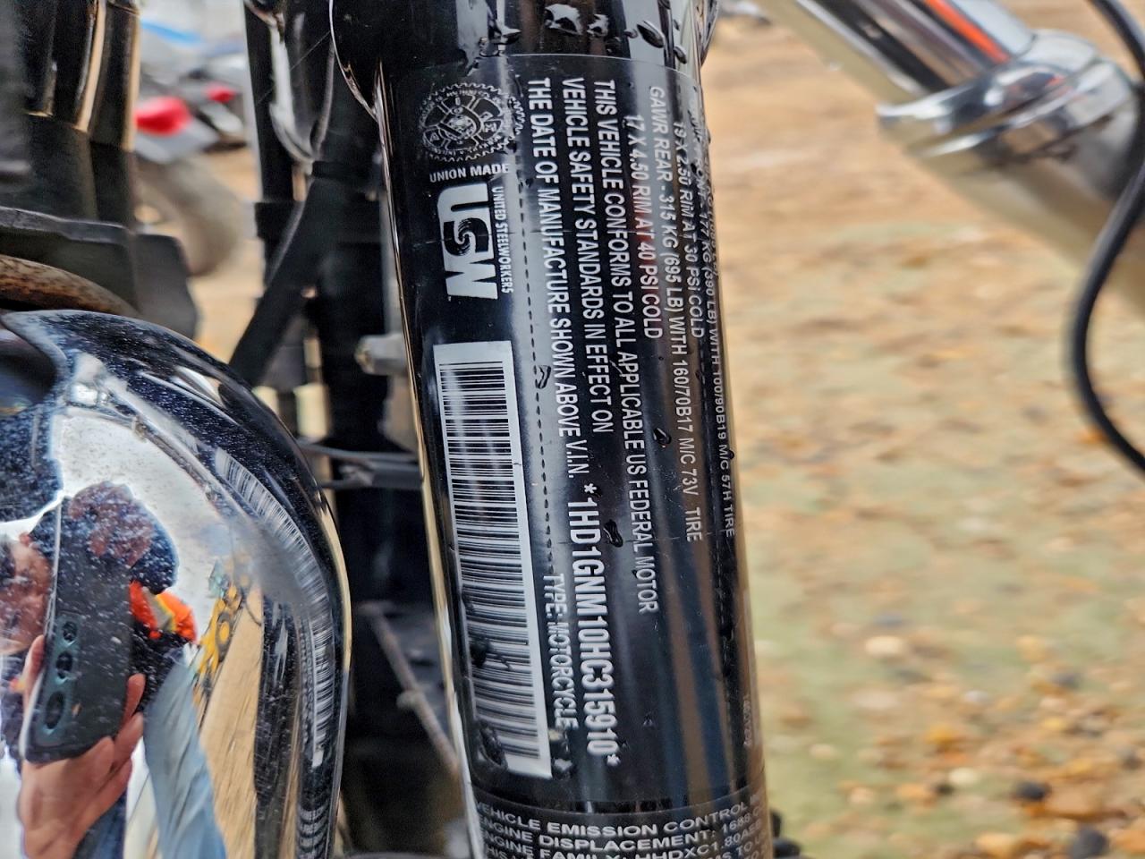 2017 Harley-Davidson Fxdl Dyna Low Rider VIN: 1HD1GNM10HC15910 Lot: 94516815